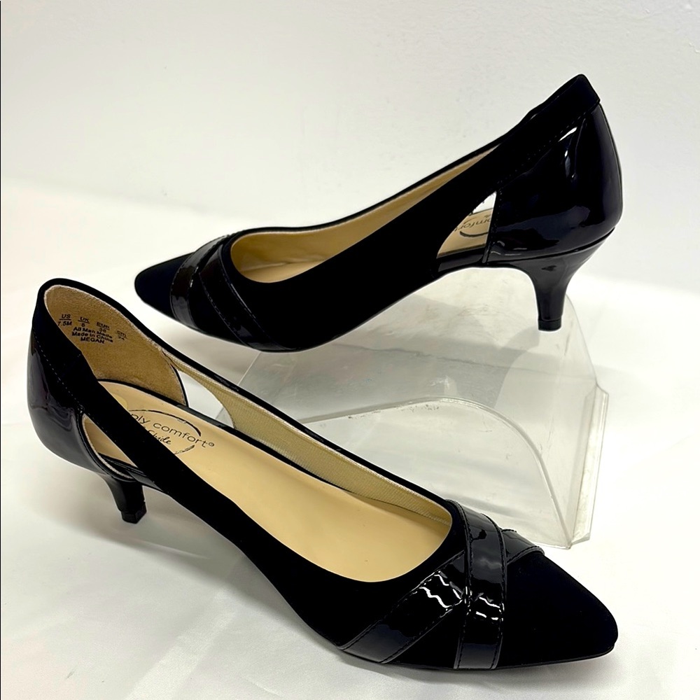 Women Simply Comfort glam Elegant Pumps shoes Size 7.5 New suede heels in black